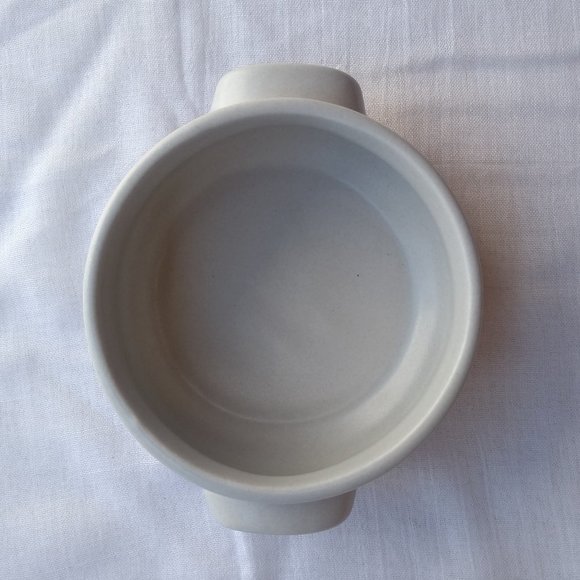 Vintage Pfaltzgraff Yorktowne Soup Tureen with Lid - Picture 3 of 10